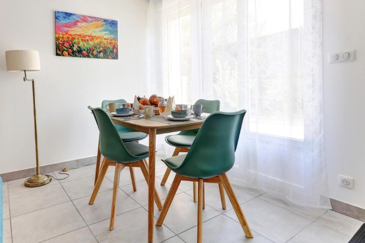 Apartmán La Belle Prise Matougues Exteriér fotografie